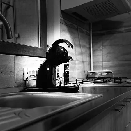 Zona Marriott-palatul Parlamentului * Bucarest