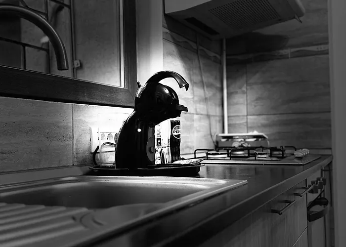 Zona Marriott-palatul Parlamentului * Бухарест